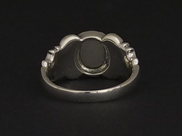 Mondstein-Ring